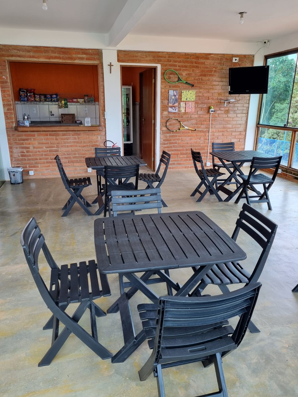 Salão da lanchonete do Oeste Clube
